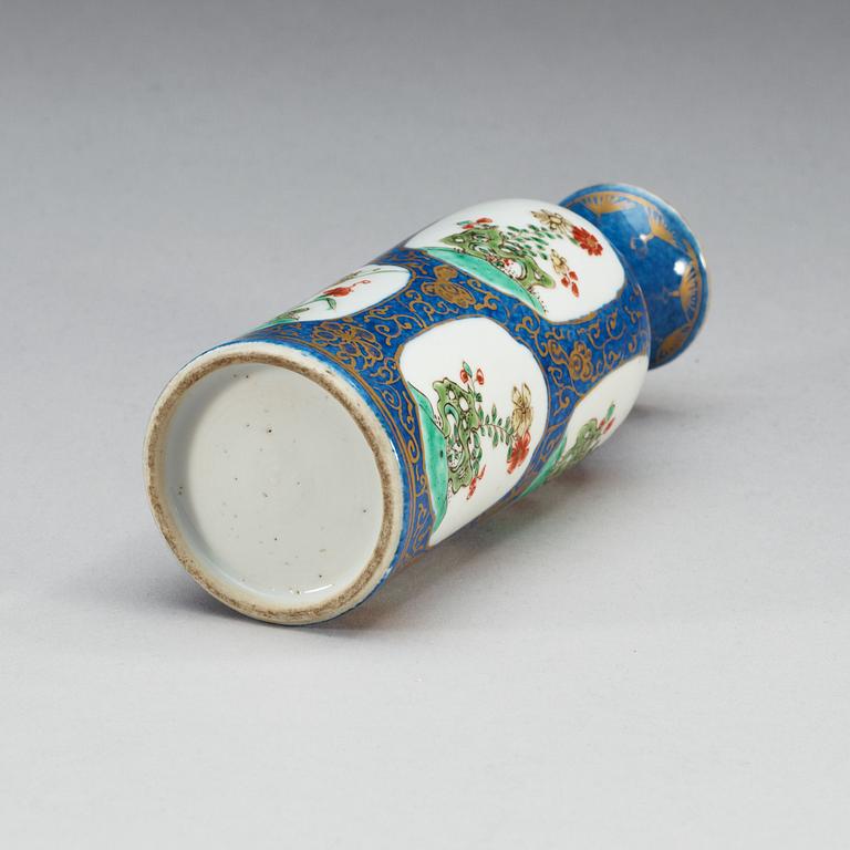 A powder blue ground vase with gilding and 'famille-verte' enamels within reserves, Qing dynasty, Kangxi (1622-1722).