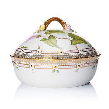 A Royal Copenhagen 'Flora Danica' vegetable tureen with cover, Denmark, 20th Century.