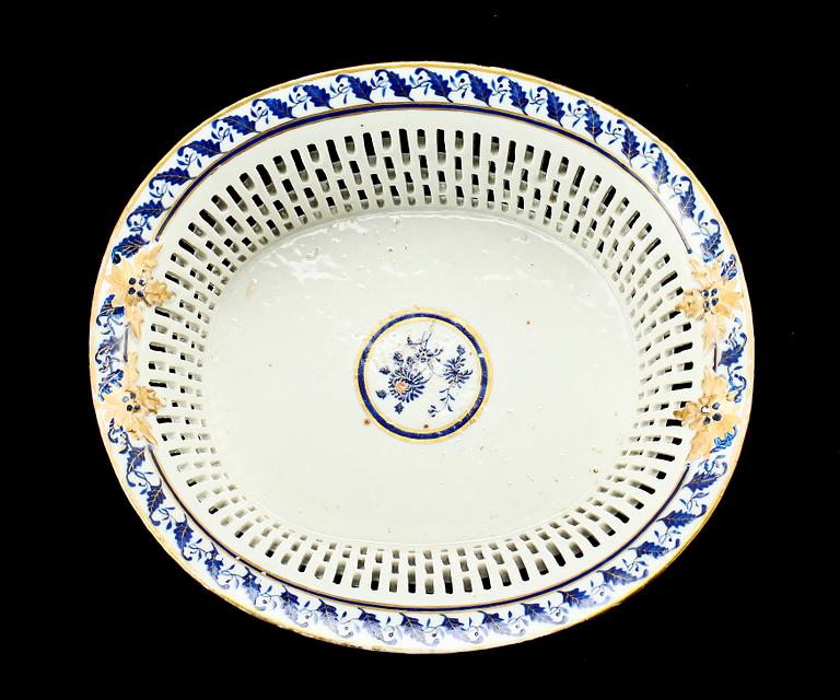 GALLERSKÅL, porslin, Kina, Jiaqing (1769 - 1820).