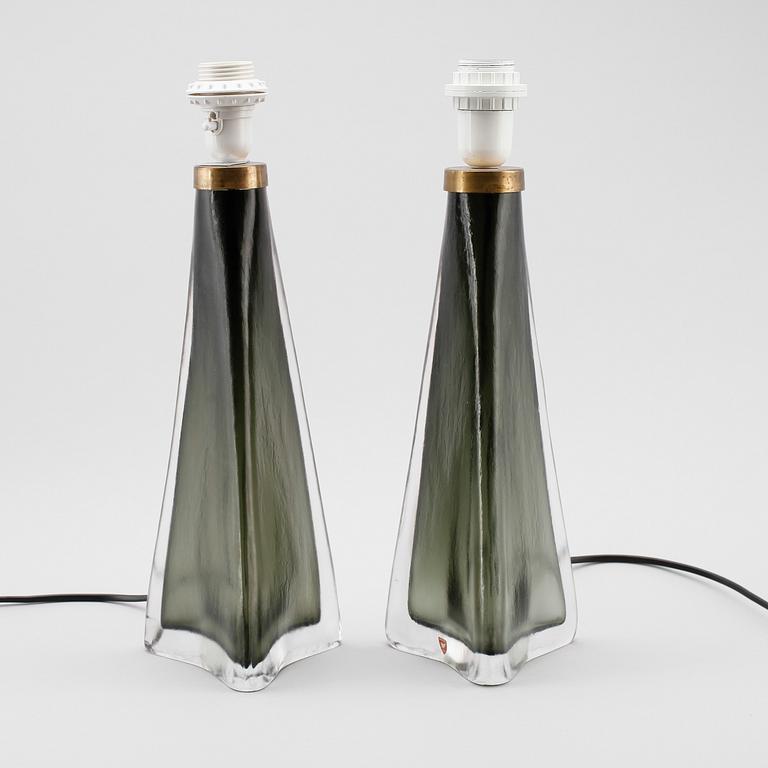 BORDSLAMPOR, 1 par, Carl Fagerlund, Orrefors, 1900-talets andra hälft.