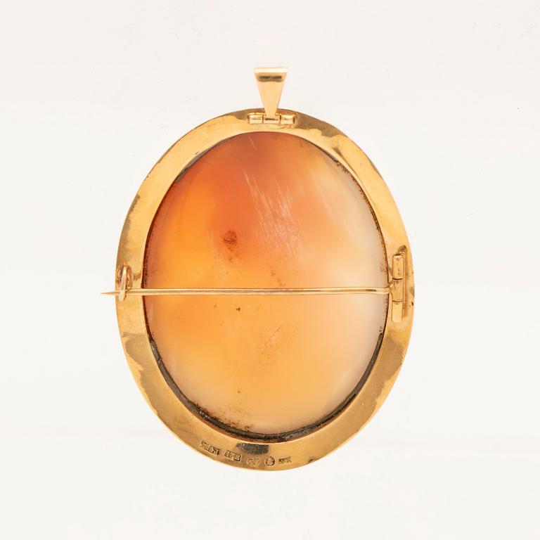 Brooch, 18K gold with shell cameo.