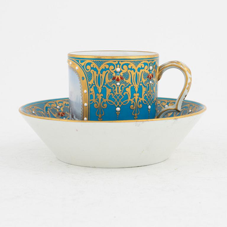 A 'Sèvres' porcleain cup with saucer, France, around 1900.