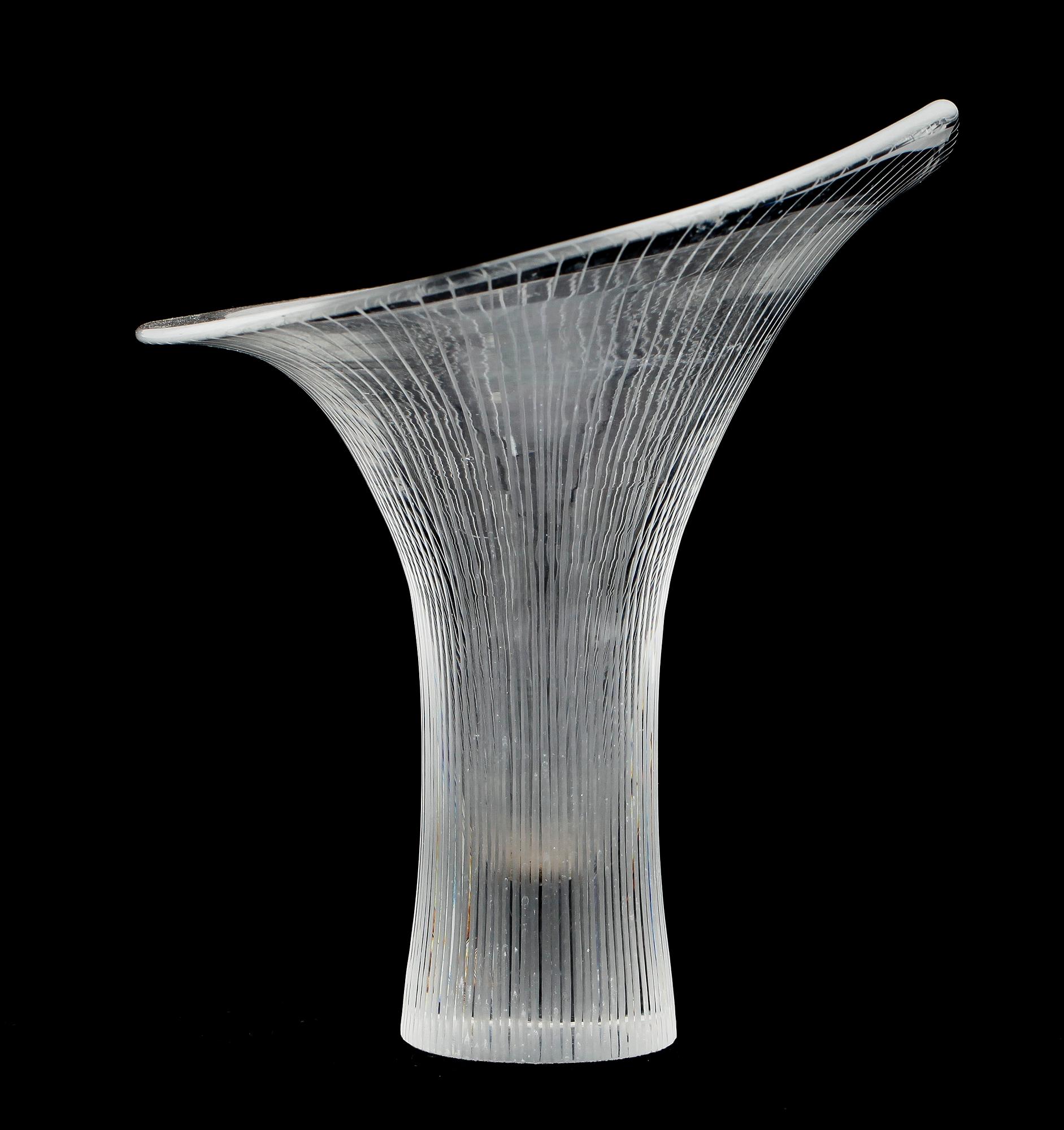 VAS, glas, Tapio Wirkkala Iittala. Sign.
