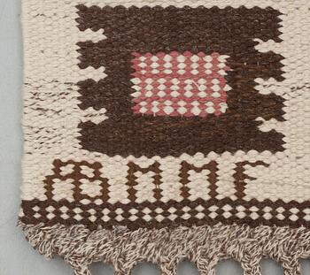 RUG. "Nyponblomman". Flat weave. 180,5 x 132,5 cm. Signed AB MMF.