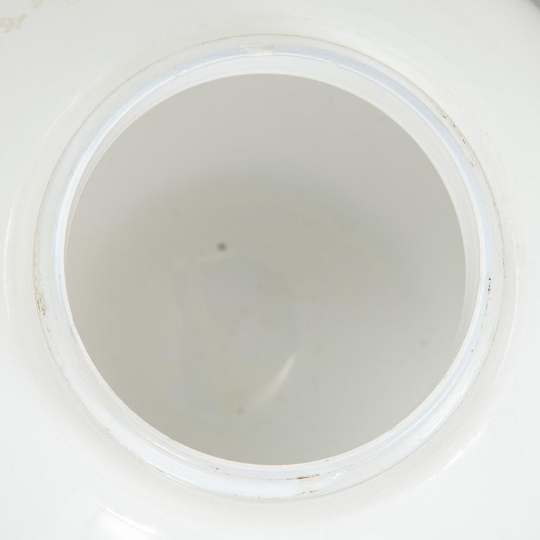 Paavo Tynell, seinä- / ulkovalaisinpari, malli 7308, Taito / Idman, 1930-luku.