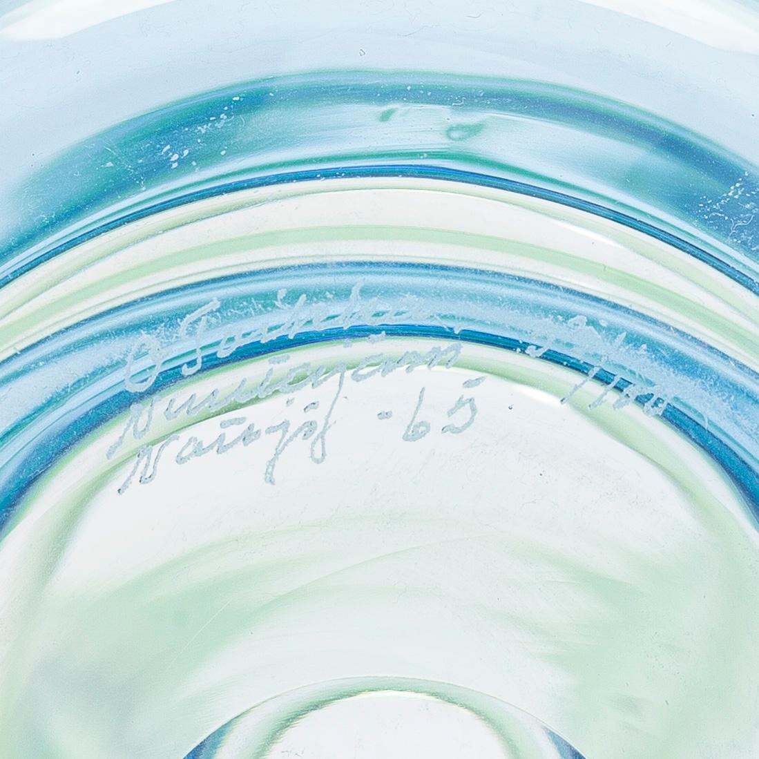 Oiva Toikka, vas, OT 13, signerad O.Toikka Nuutajärvi Notsjö -65, 33/100.