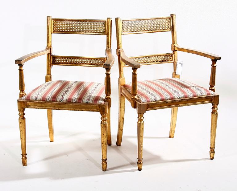 ARMLÄNSTOLAR, ett par, Ny Louis XVI-stil, omkring sekelskiftet 1900.
