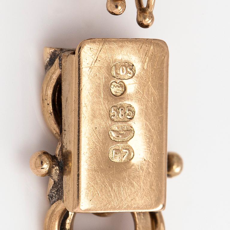 A 14K gold bismarck link bracelet, Lauri Suninmäki, Helsinki 1968.