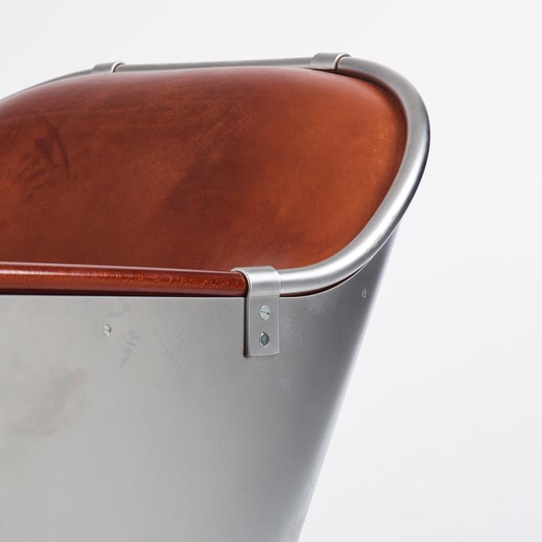 Mats Theselius, a "Theselius Rex" easy chair, ed. 88/200, Källemo, Värnamo, post 1995.