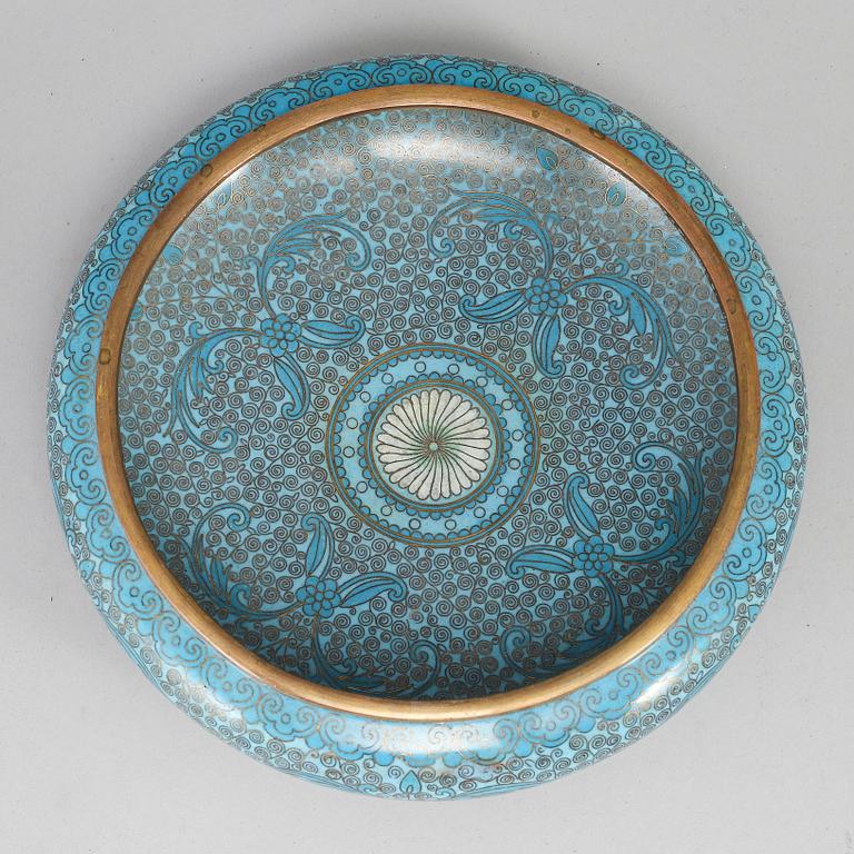 A cloissnné censer, Qing dynasty, circa 1900.