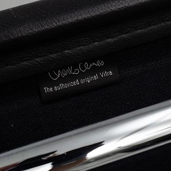 CHARLES & RAY EAMES, an 'Aluminium Group' chair from Vitra.