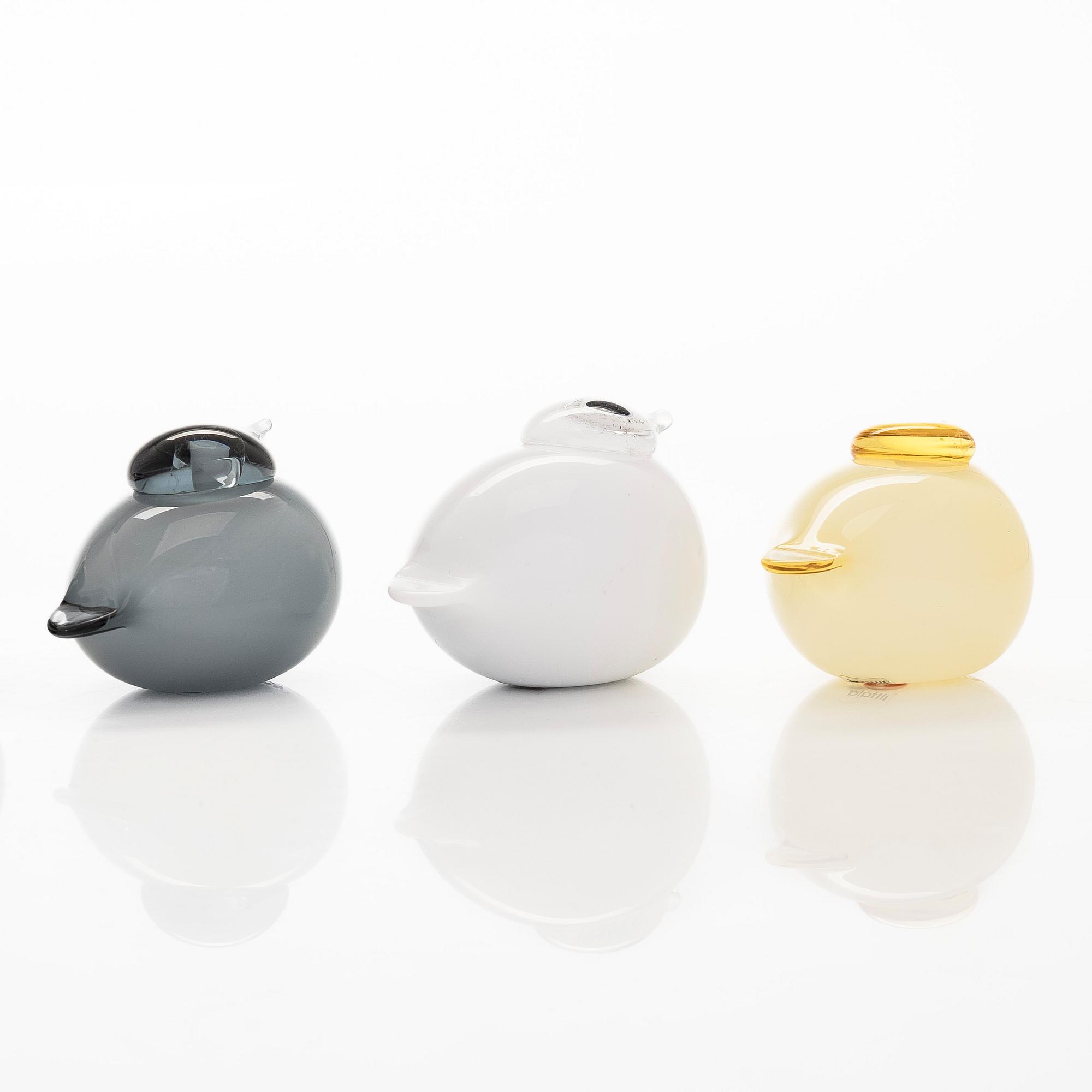 Oiva Toikka, A set of seven glass birds, 'Puffball', signed O. Toikka Nuutajärvi.