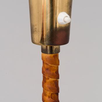 LISA JOHANSSON-PAPE, PÖYTÄVALAISIN, "Senator", Orno.