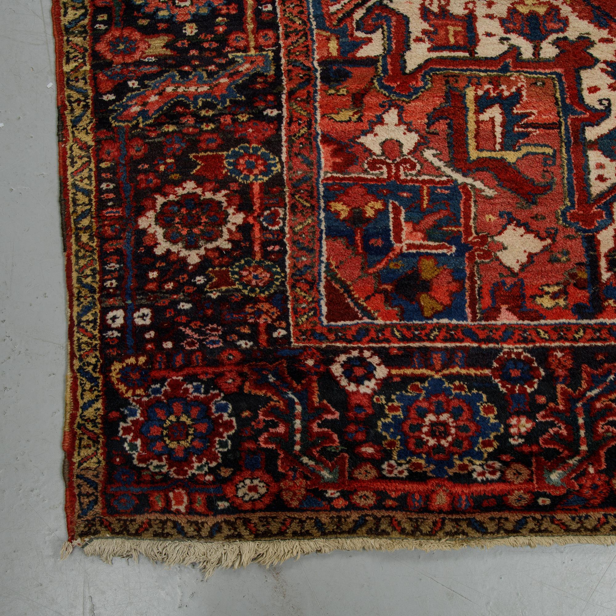 A carpet, semi-antique/Old Heriz/Gorovan, ca.
