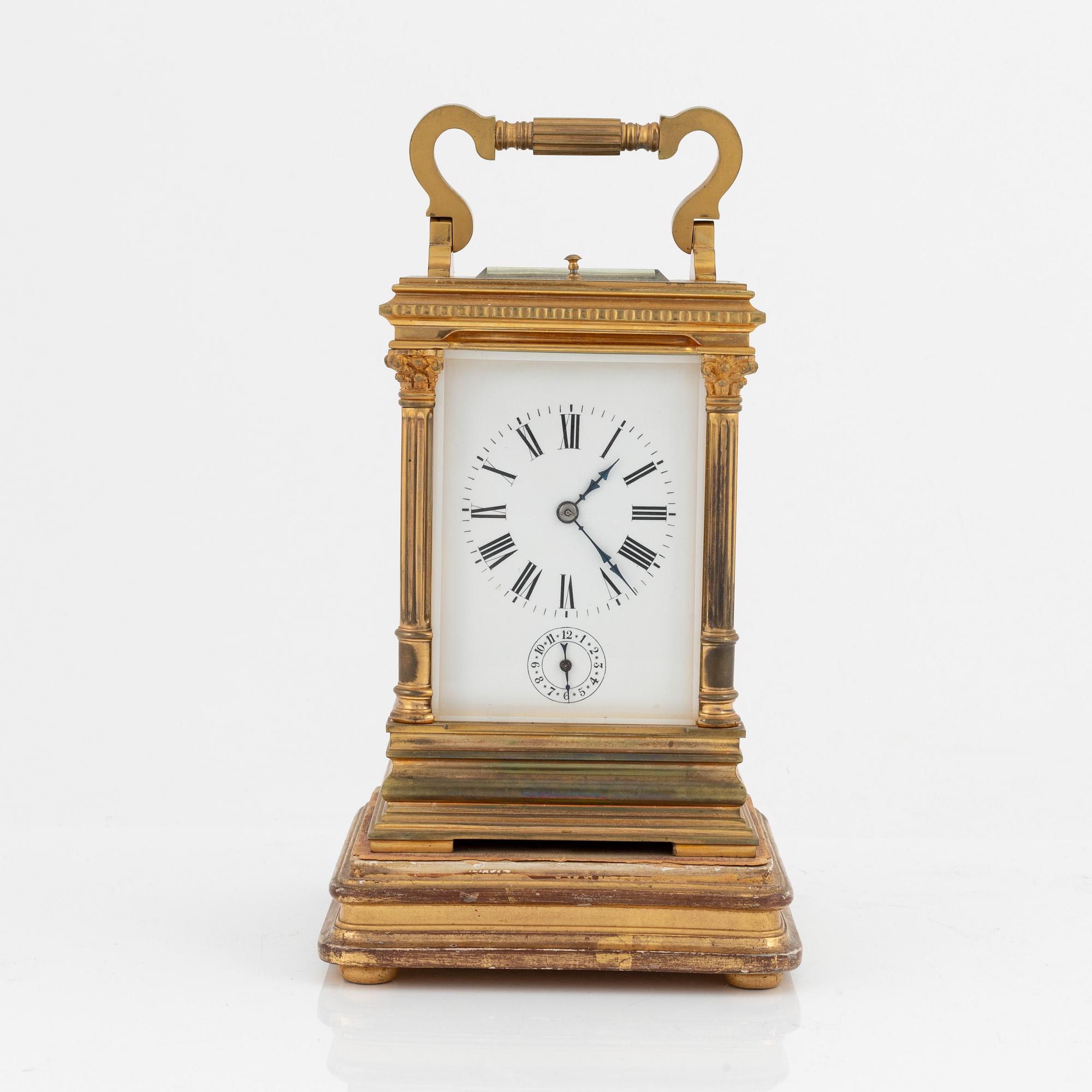 A French carriage clock, early 20th Century.