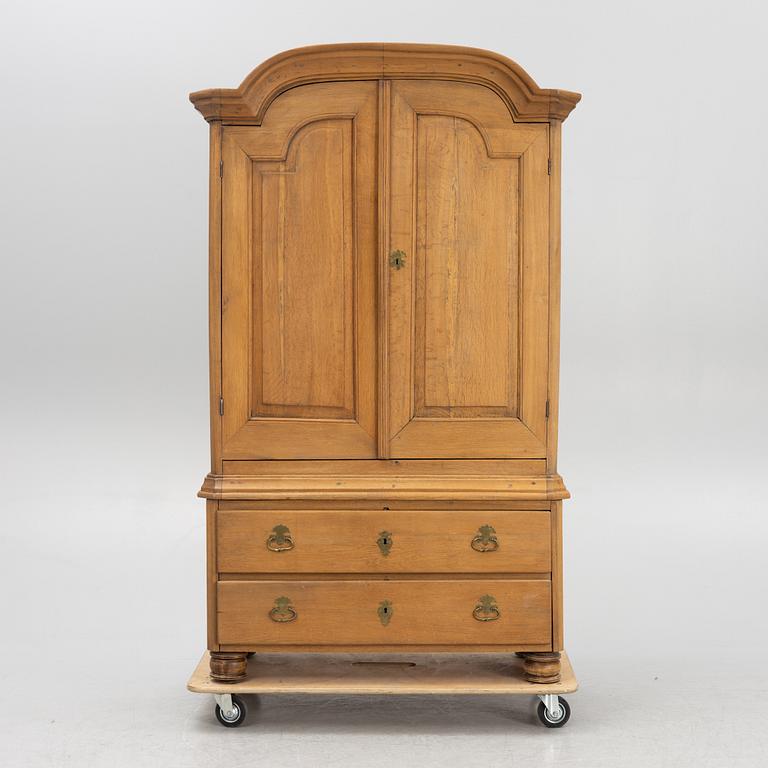 A Cabinet, Rococo, second half of the 18th century.