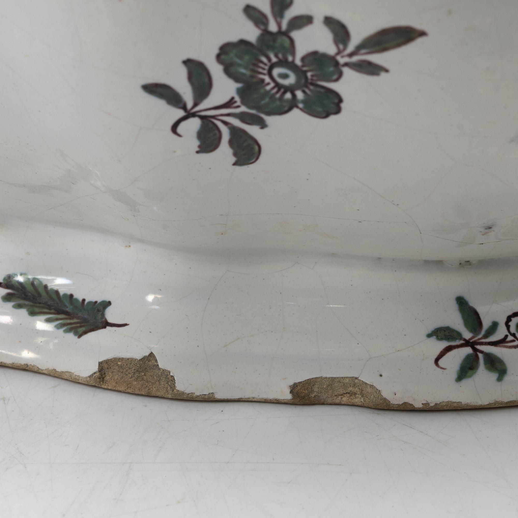 A faience lidded turrine, France, 18th/19th century.