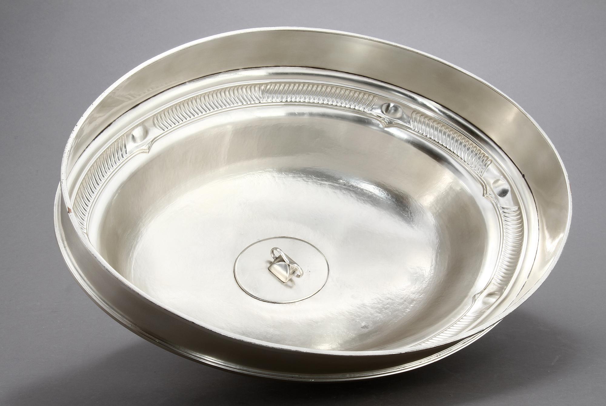 STEKHUV MED VÄRMEFAT, vitmetall, 1900-tal.