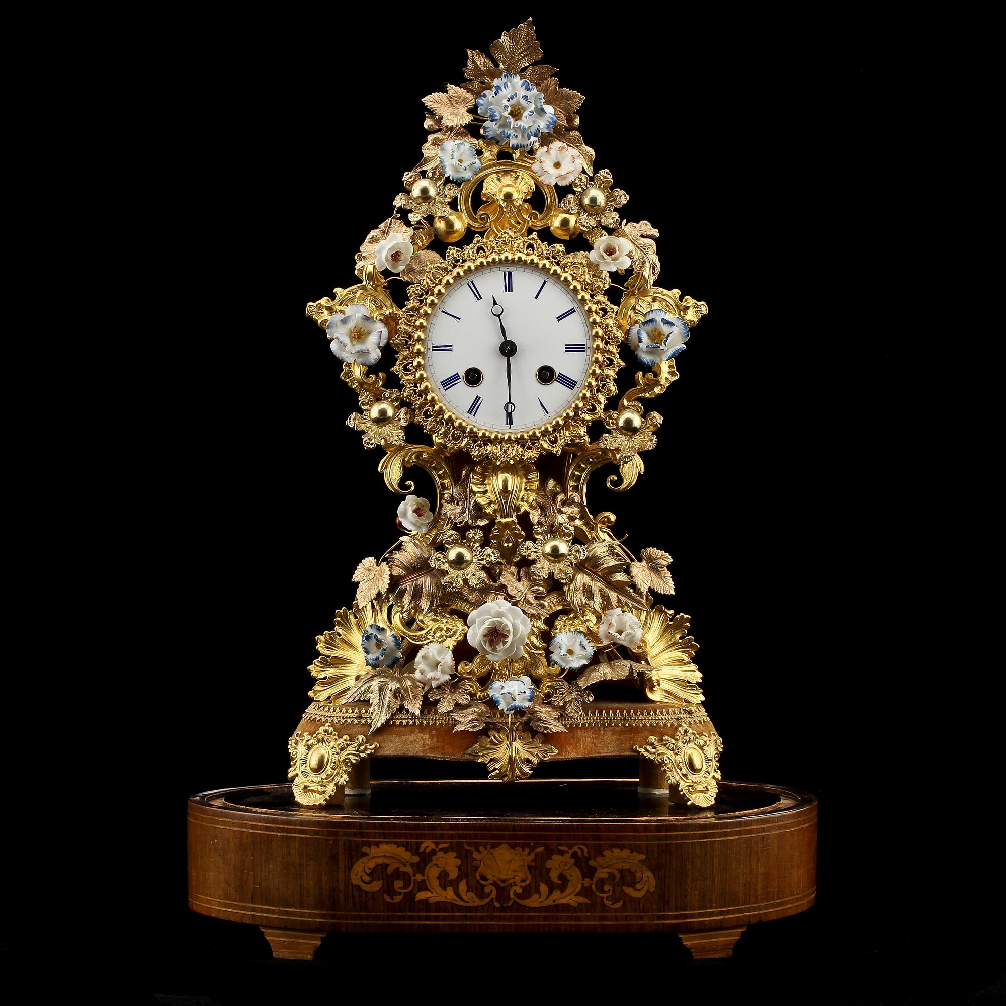 BORDSUR, rokokostil, 1900-tal.