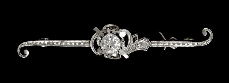 BROOCH, platinum with brilliant cut diamond, tot. app. 0.30 cts.