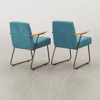 KARMSTOLAR, ett par, 1950/60-tal.