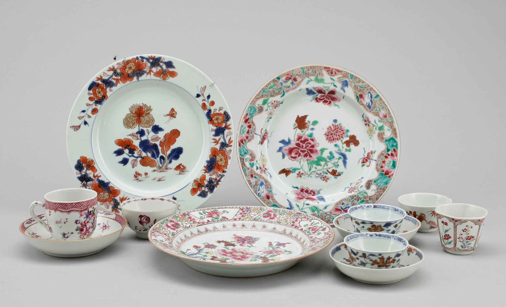 PARTI PORSLIN 12 delar, orientaliskt/europeisk, 1700 resp 1800-tal.