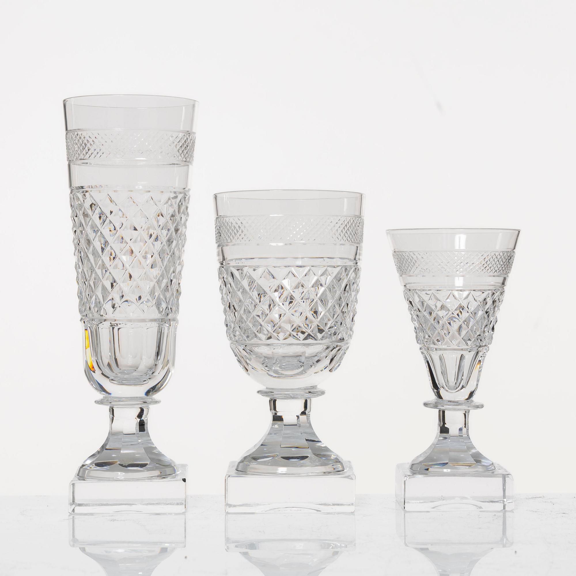 Elis Bergh, glasservis, 74 delar, "Kent", Kosta.