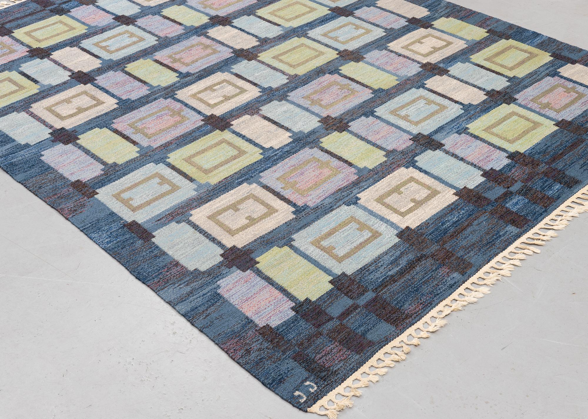 Judith Johansson, matta "Spise Hall", rölakan, 275 x 224 cm. Signerad JJ.