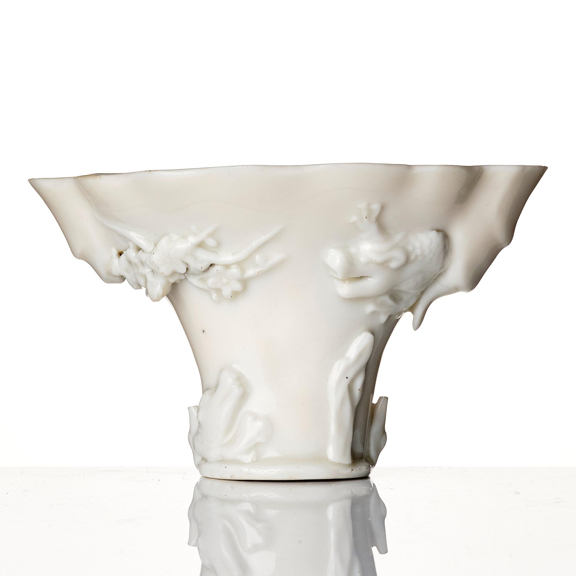 Vinofferbägare, blanc de chine. Qingdynastin, Kangxi (1662-1722).