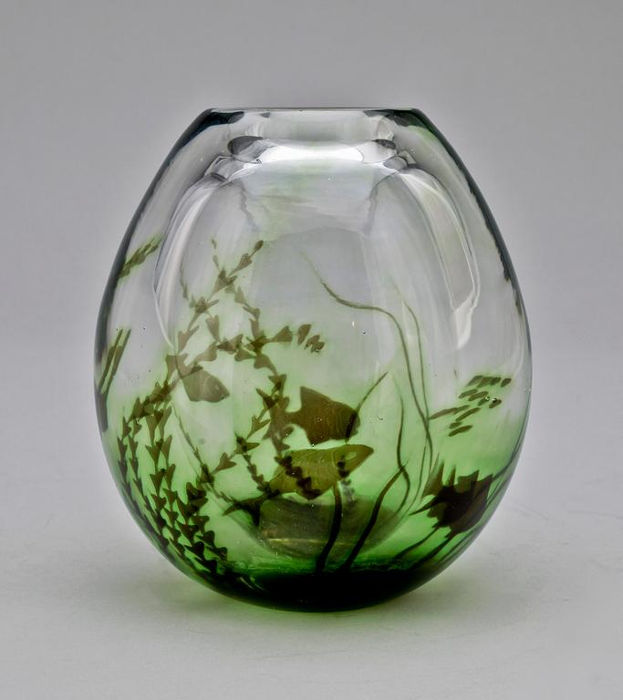 VAS, glas, Fiskgraal. Edward Hald, Orrefors, sign.