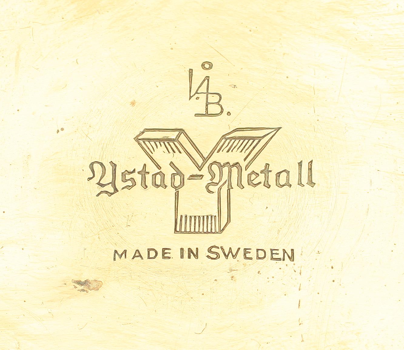 LJUSSTAKAR, 4 st, mässing, "Lilja", Ivar Ålenius Björk, Ystad metall, 1900-talets andra hälft.