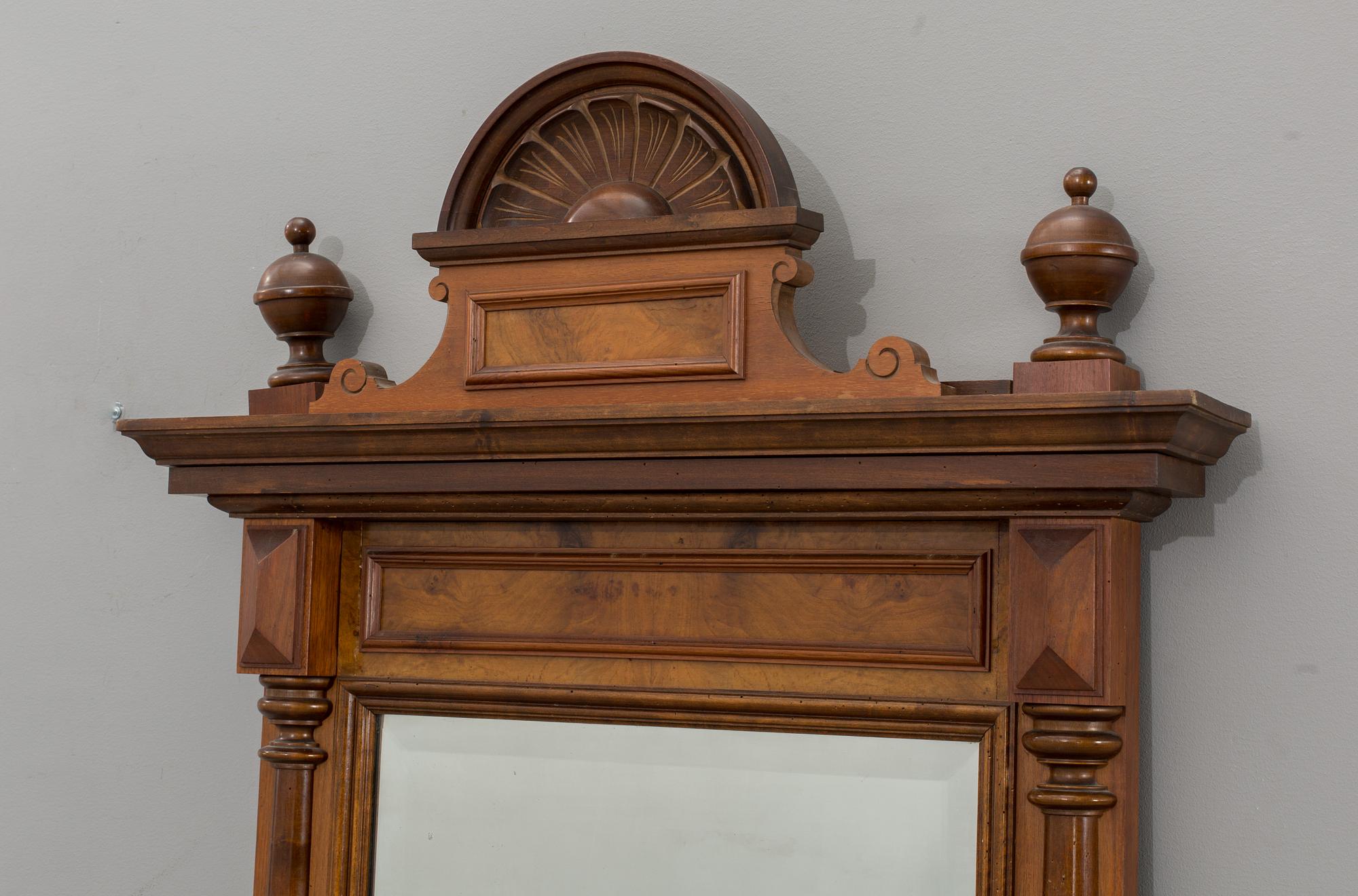 LATE 19TH CENTURY MIRROR.