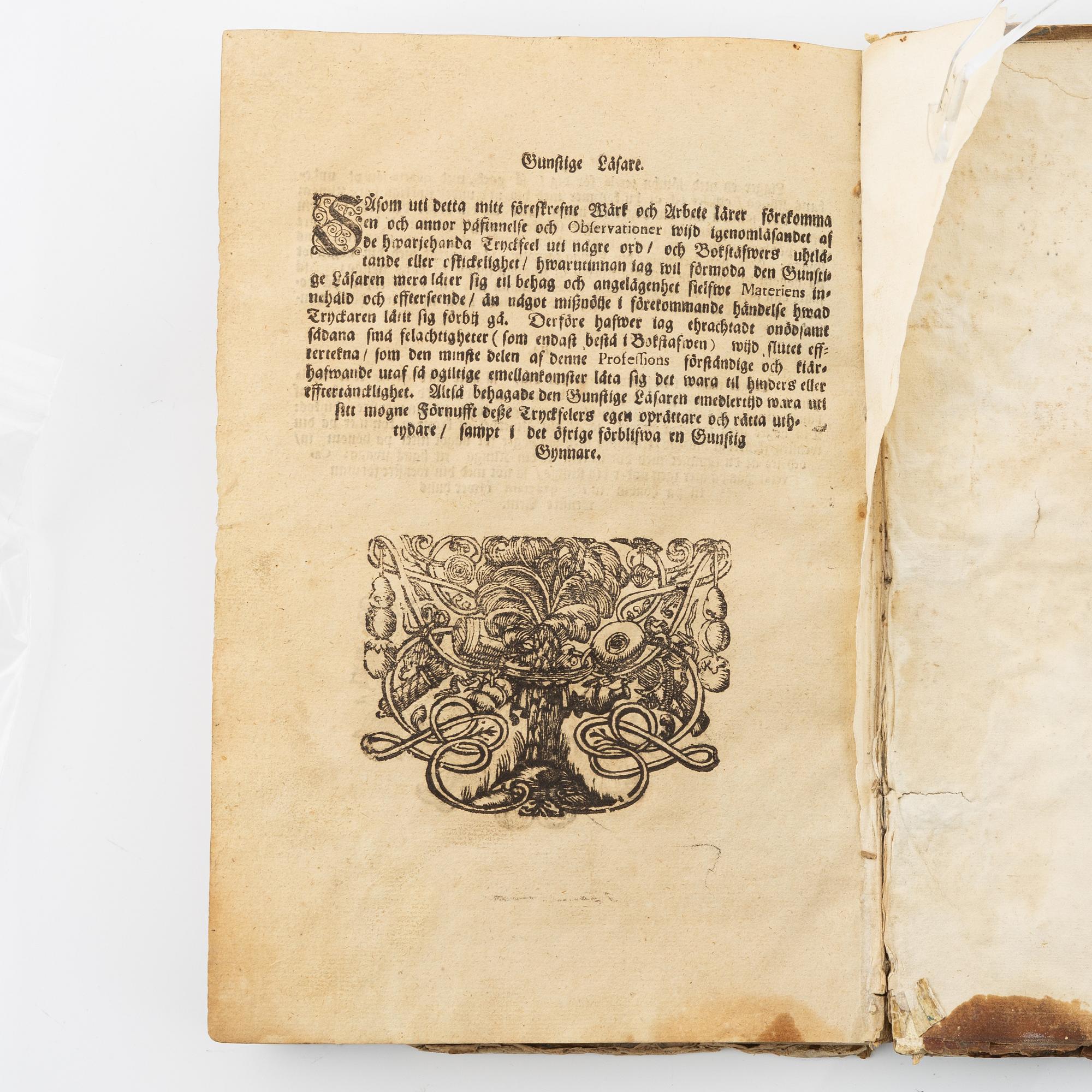 First Swedish book on fencing, with engravings, 1693.