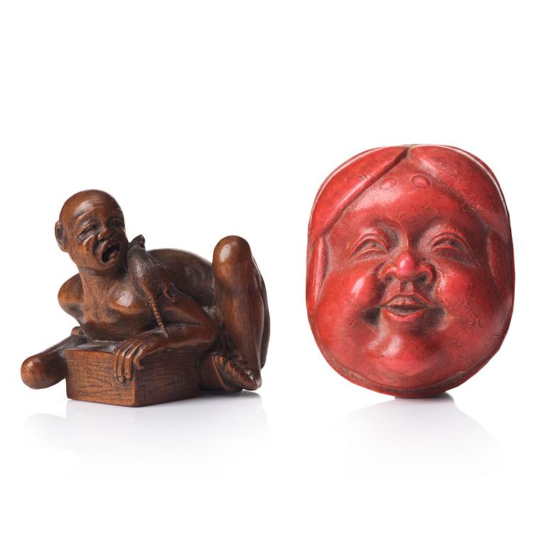 A Japanese okimono and Netsuke, Meiji period (1868-1912).