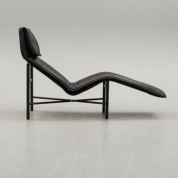 A 1980/90's leather "Skye" lounge chair by tord Björklund for IKEA.