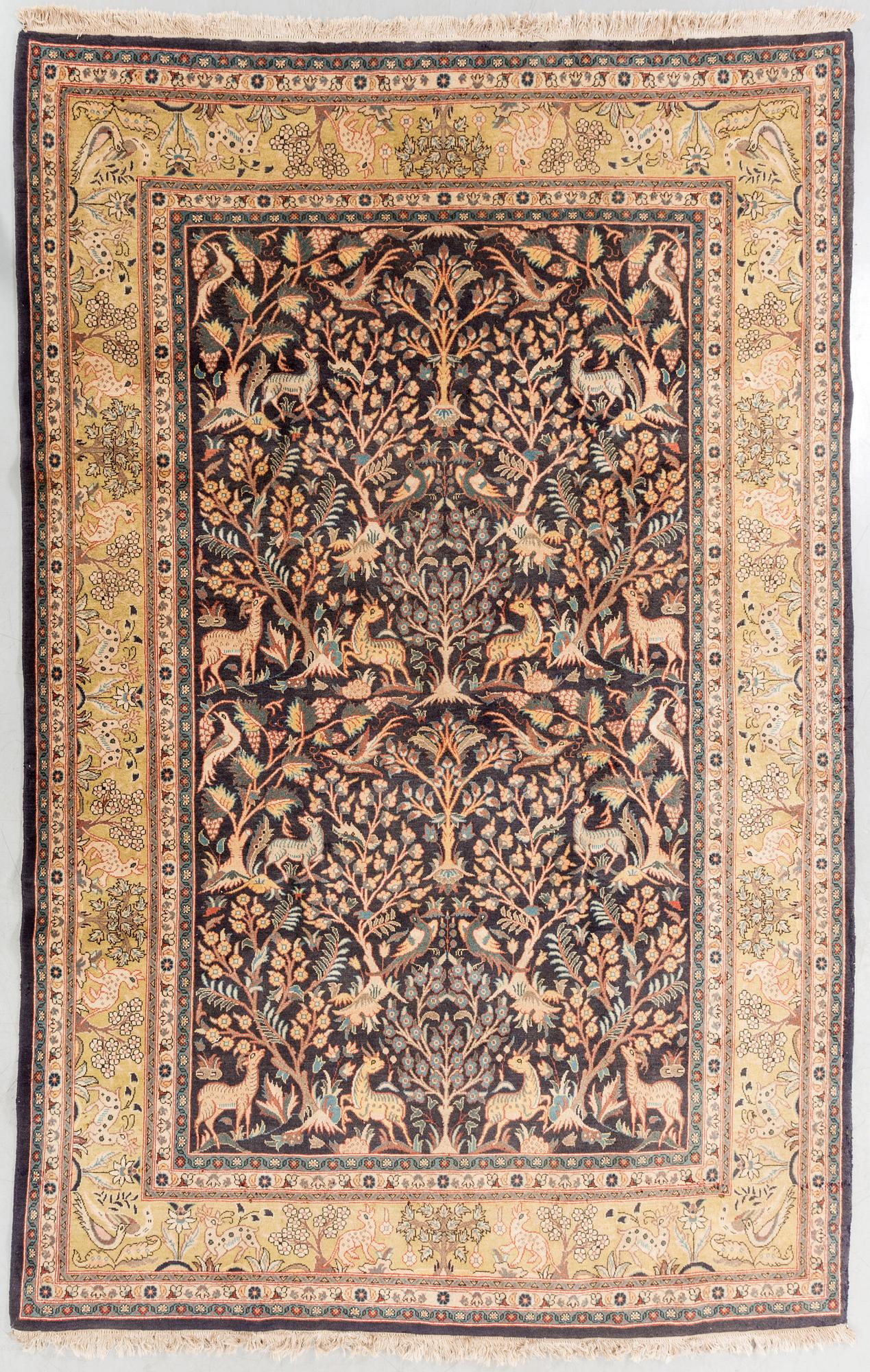 MATTA, old/semiantik, Golpayegan Iran, figural, ca 297 x 198 cm.