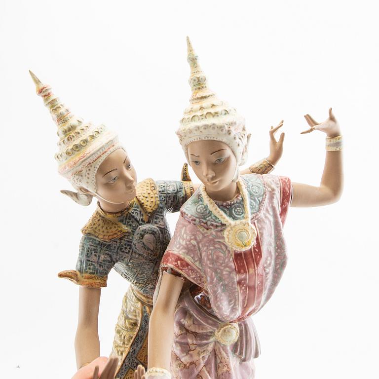 Sculpture, "Thailandia", Lladró, Spain, 1981.