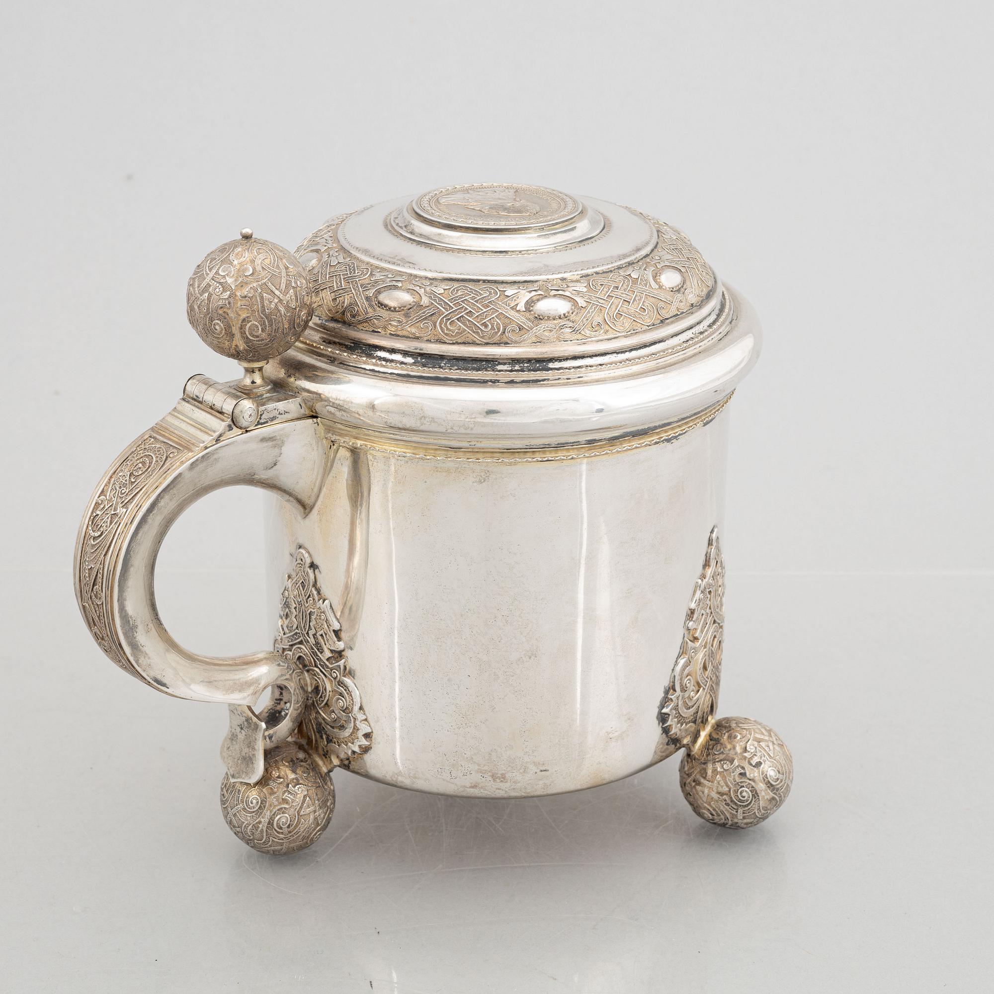Dryckeskanna, silver, K. Anderson, Stockholm 1905.