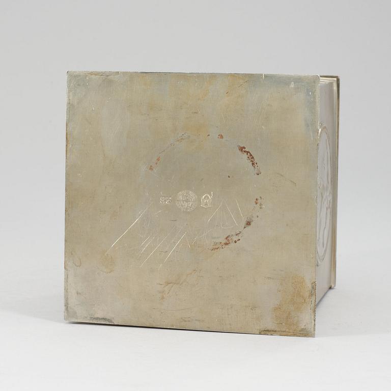 A Svenskt Tenn pewter box, Stockholm 1928.