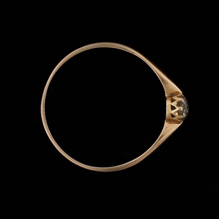 RING, 14k guld med briljantslipad diamant ca 0,25 ct. Vikt ca 1,5 gram.