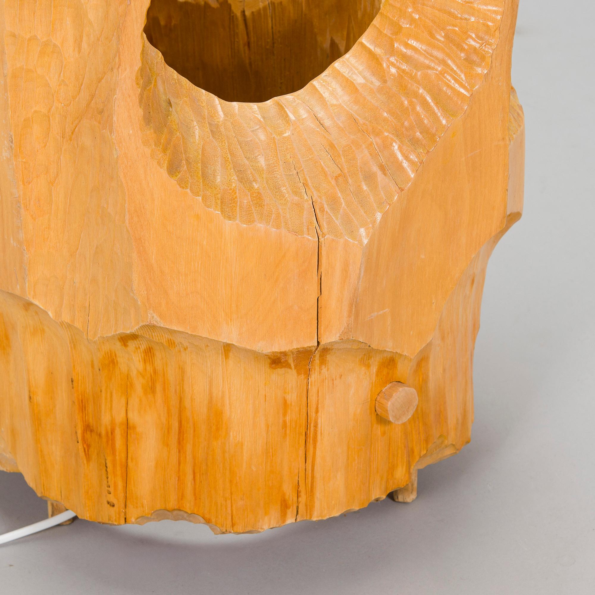 Mid-20th century floor lamp by Pentti Lahtinen.