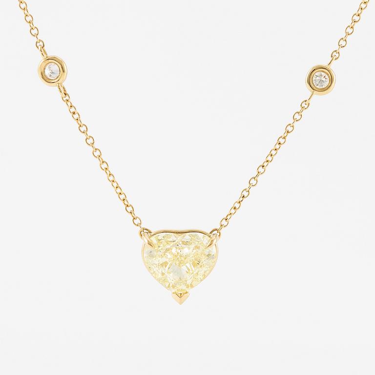 A necklace in 18K gold with a heart-shaped yellow brilliant-cut diamond 4.00 ct Fancy Yellow si1.