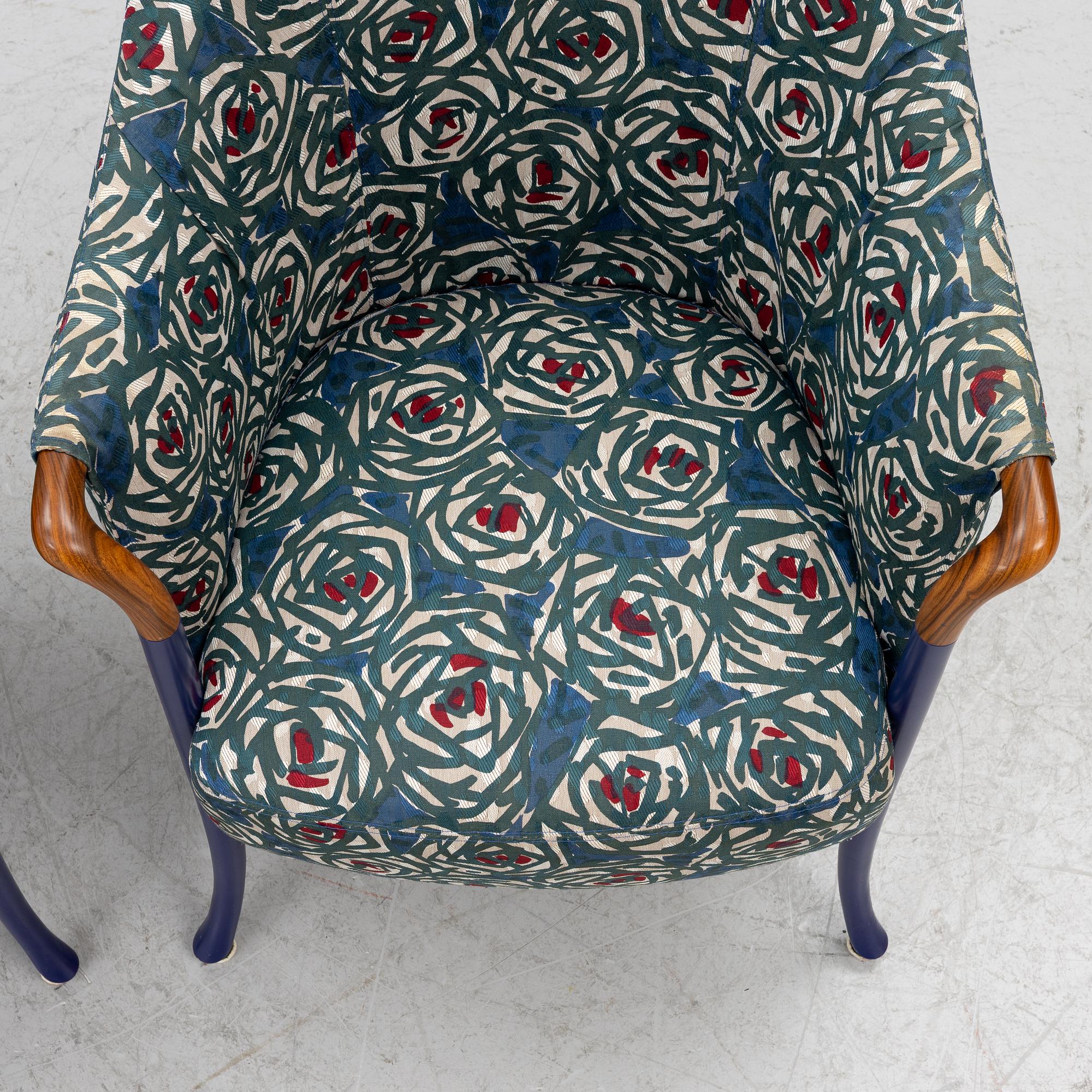 Umberto Asnago, armchairs, a pair, “Progetti”, Giorgetti, 2000s.