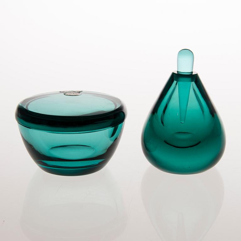 Göran Hongell, GÖRAN HONGELL, A 1940s 4-piece 'Azurra' glass toilet set, all signed GH 6124 - Karhula. Design year 1939.