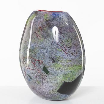 Jan-Erik Ritzman, a glass vase, Transjö 1997.