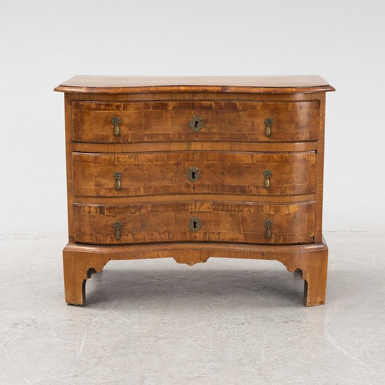 A Baroque commode, first part of the 18th Century.