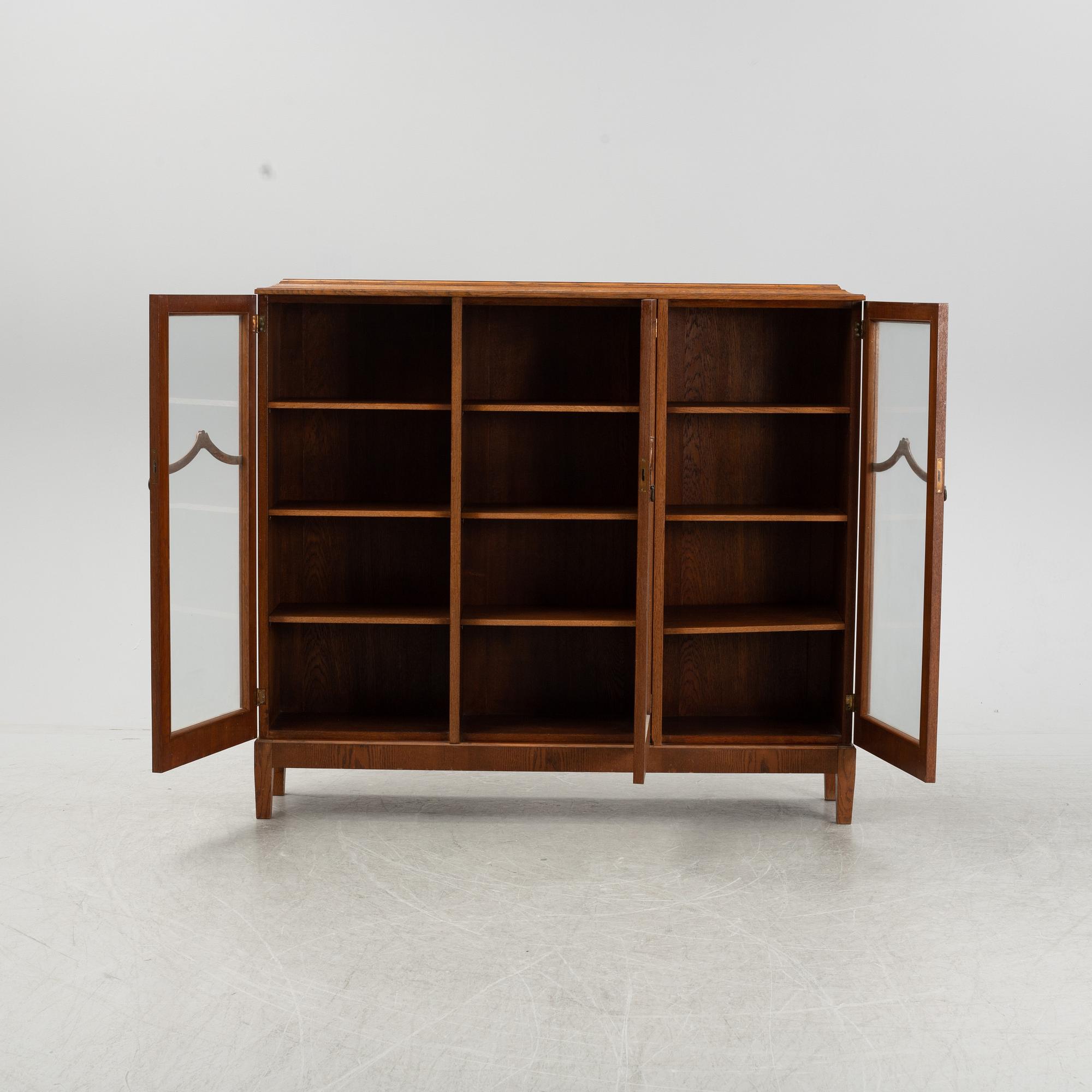 Bokskåp, Aktiebolaget Ekmöbler, Virserum, 1930-tal.