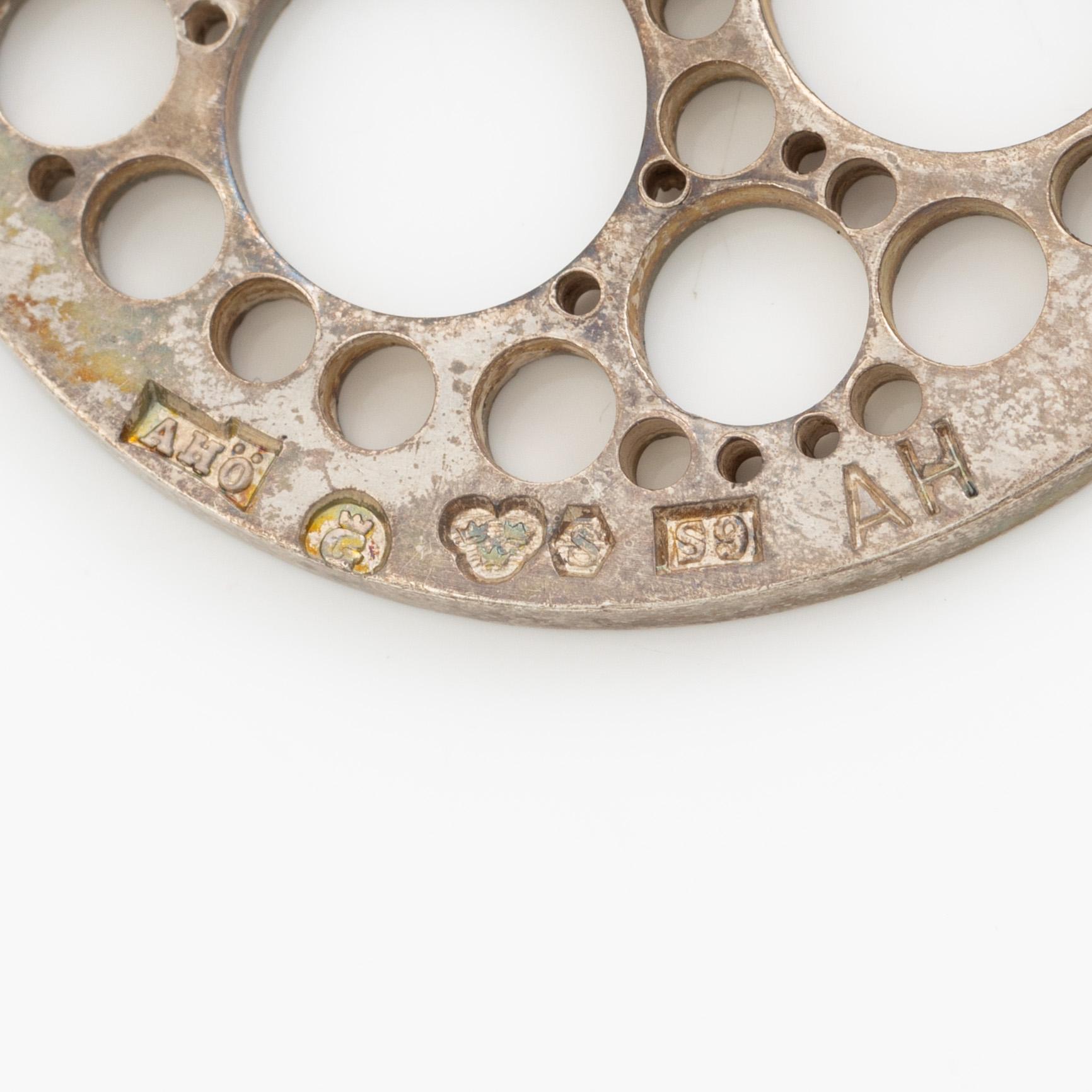 Tre broscher, silver, Anders Högberg och Cecilia Johansson, Göteborg 1964, 65 och 68.