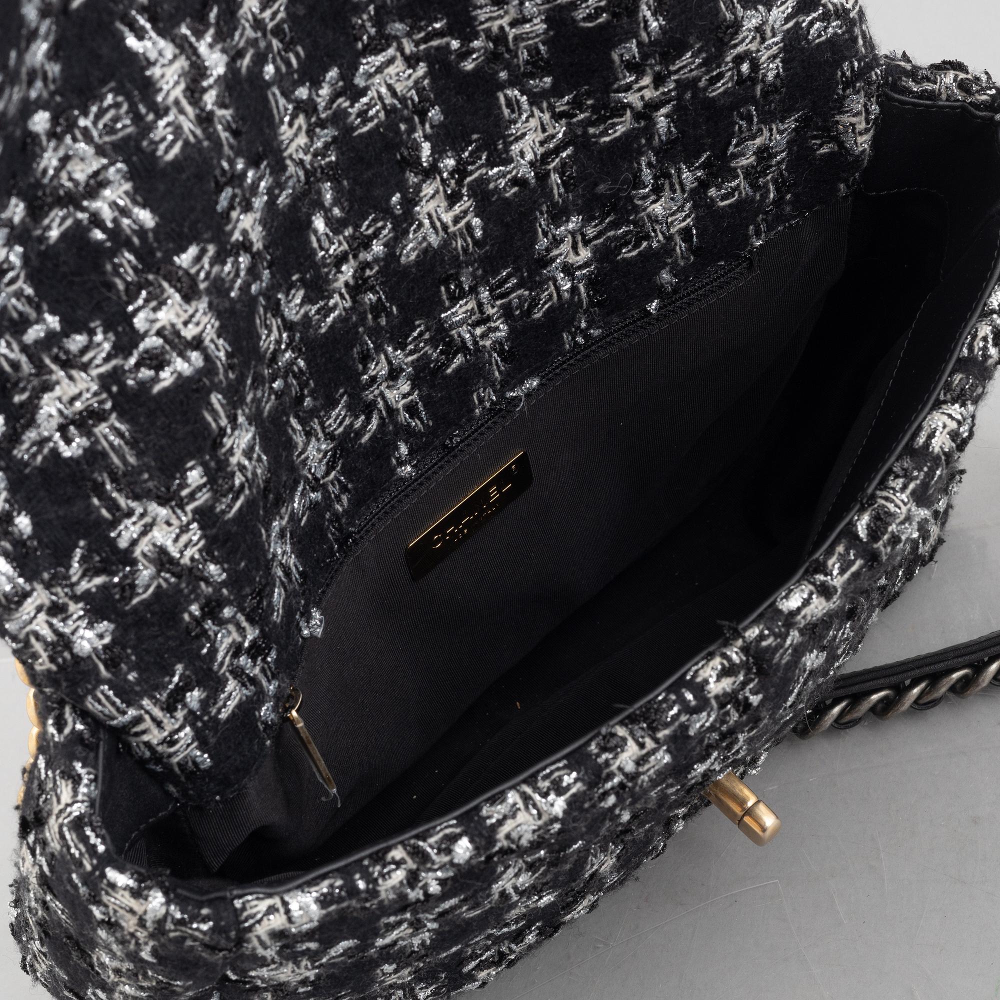 Chanel, bag, "Jumbo Classic Tweed Flapbag", 2022.