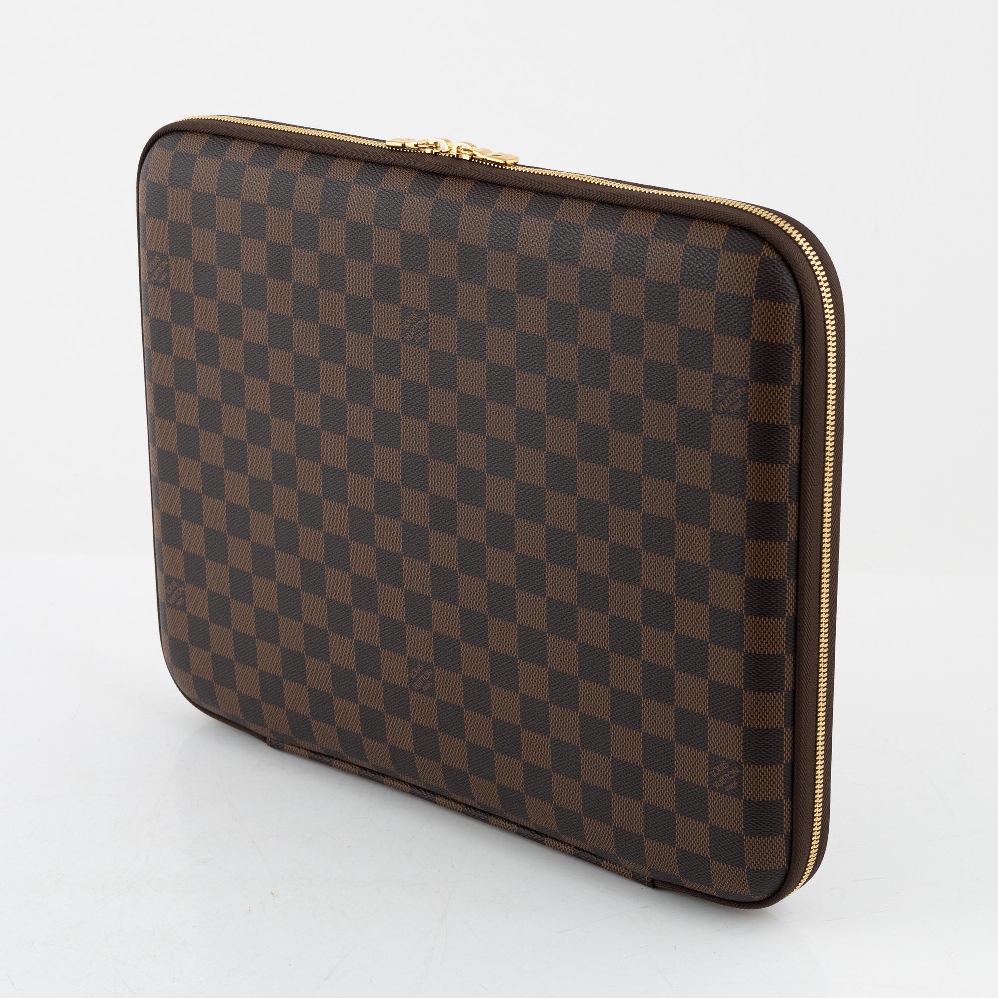Louis Vuitton, A Damier Ebene laptop case, 2009.